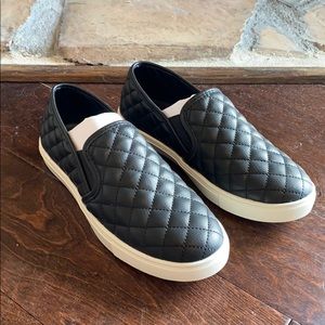 NEW Steve Madden Black Ecentrcq Sneakers Size 8